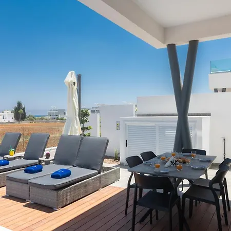 Sol E Mar Villa Protaras